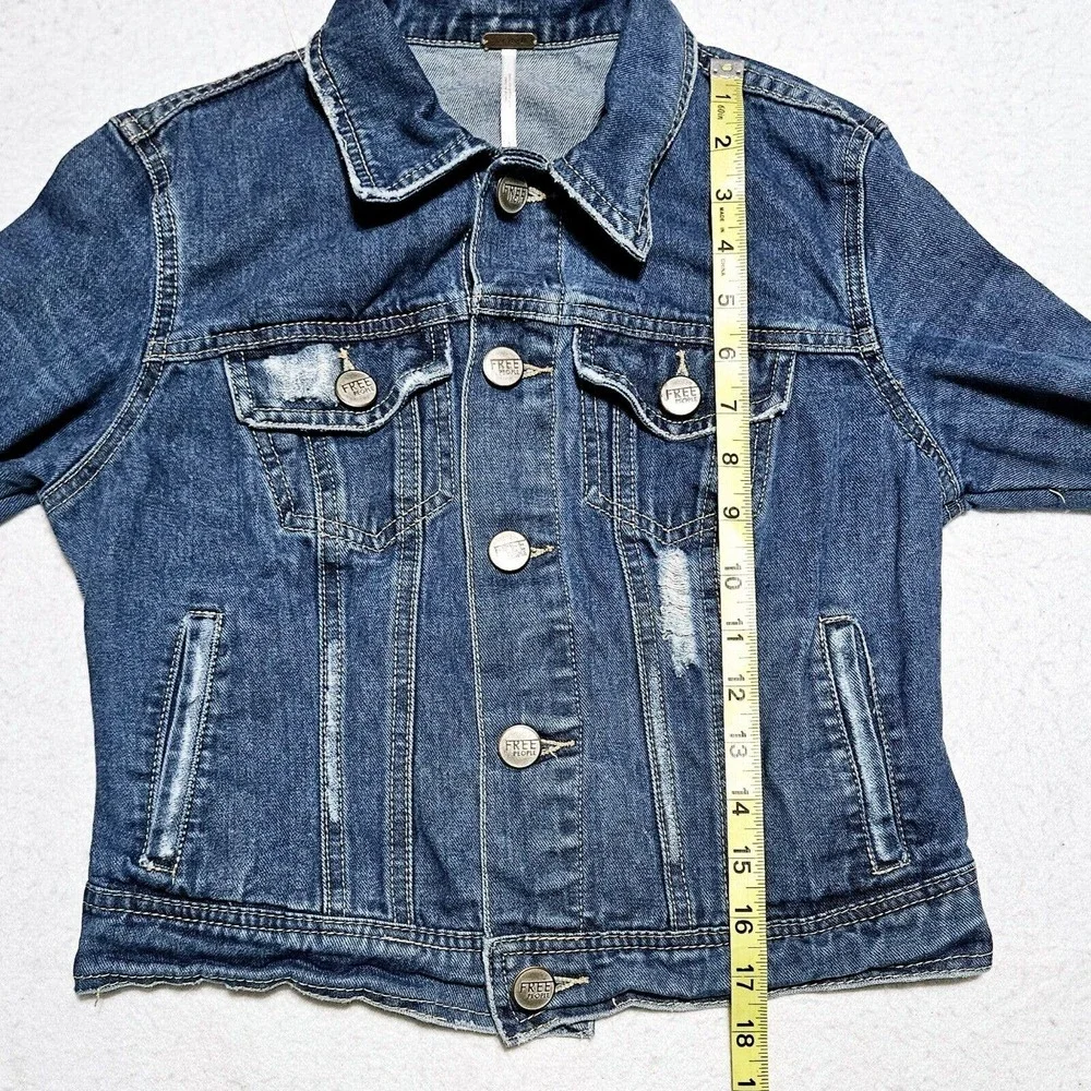 Free People Jean Jacket Womens Sz 0 Motorcycle‎ Trucker Distressed Blue Denim - Picture 8 of 9
